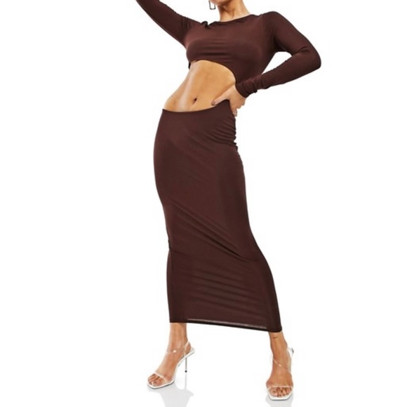 I.AM.GIA Dresses & Skirts - Chocolate cut out maxi dress w/ long sleeves